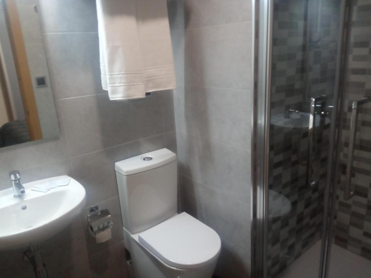 Hostal Outarelo Ourense Eksteriør billede