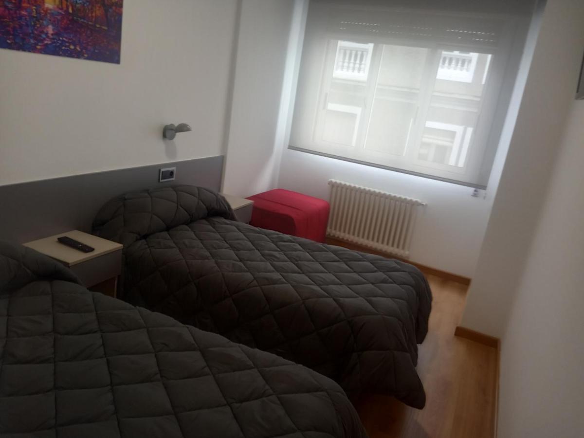Hostal Outarelo Ourense Eksteriør billede