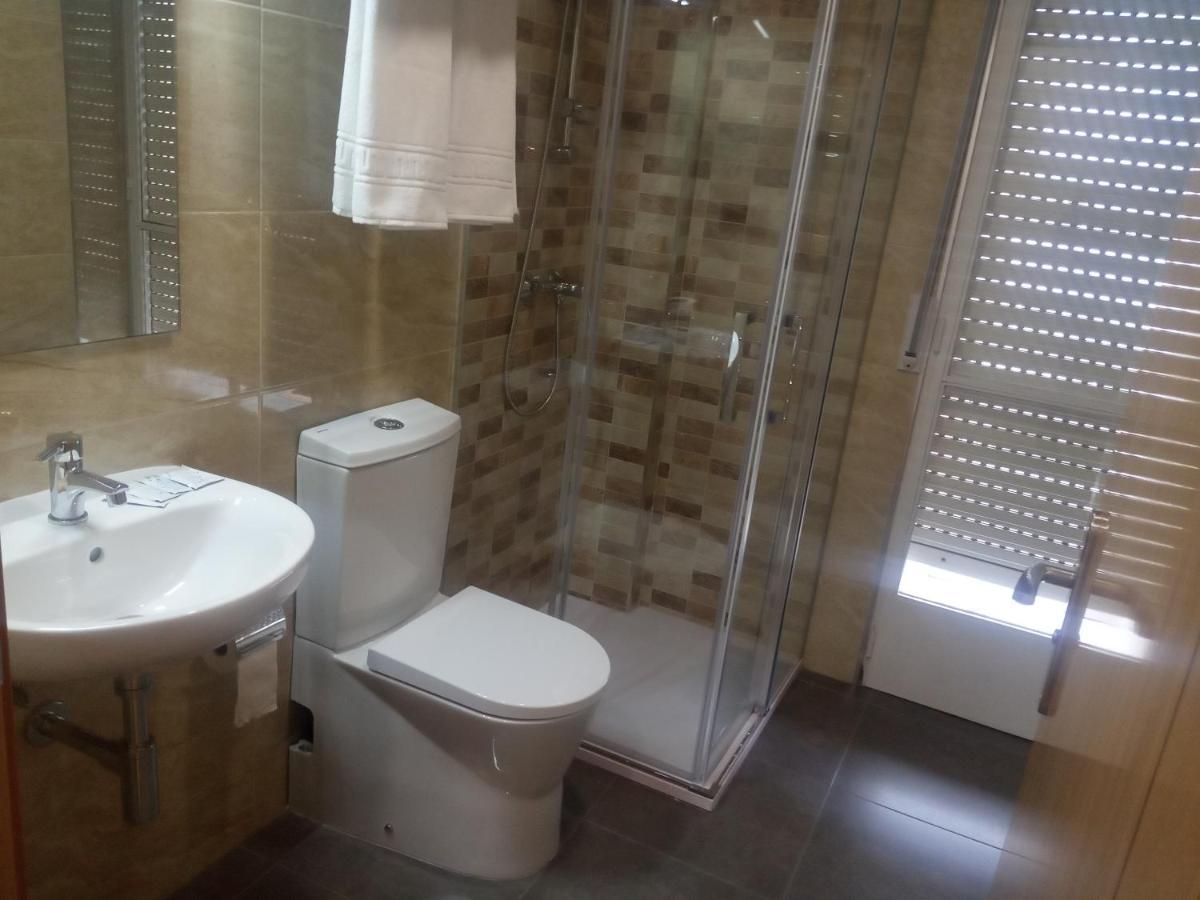 Hostal Outarelo Ourense Eksteriør billede
